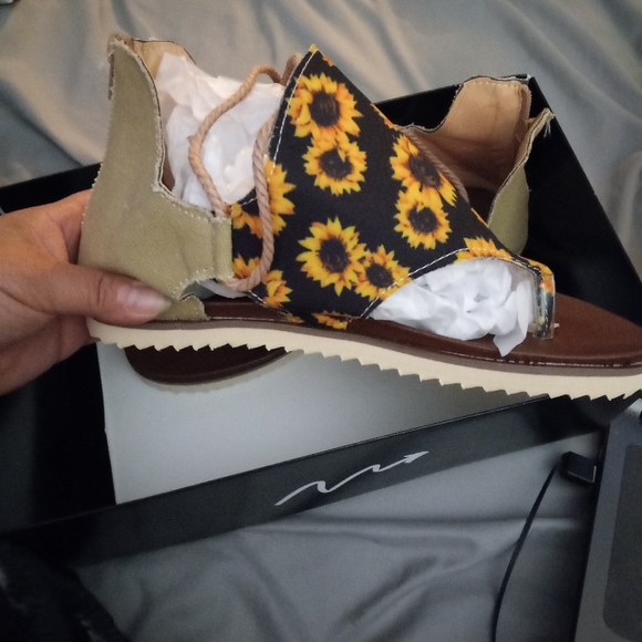 Summer sandals by RRC - Picture 6 of 11